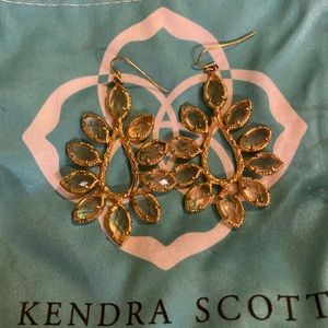 Vintage Kendra Scott Chandelier Earrings!
